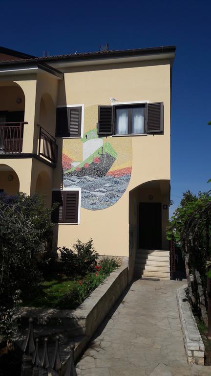 Apartments Mirela Пореч Экстерьер фото